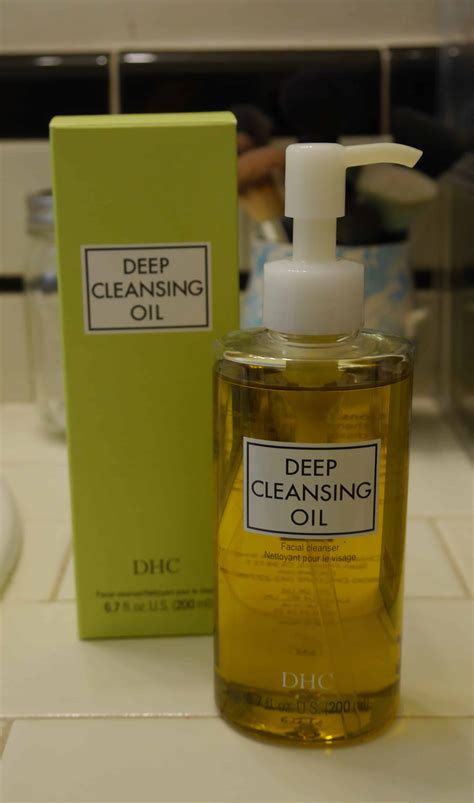 dhc cleansing oil review